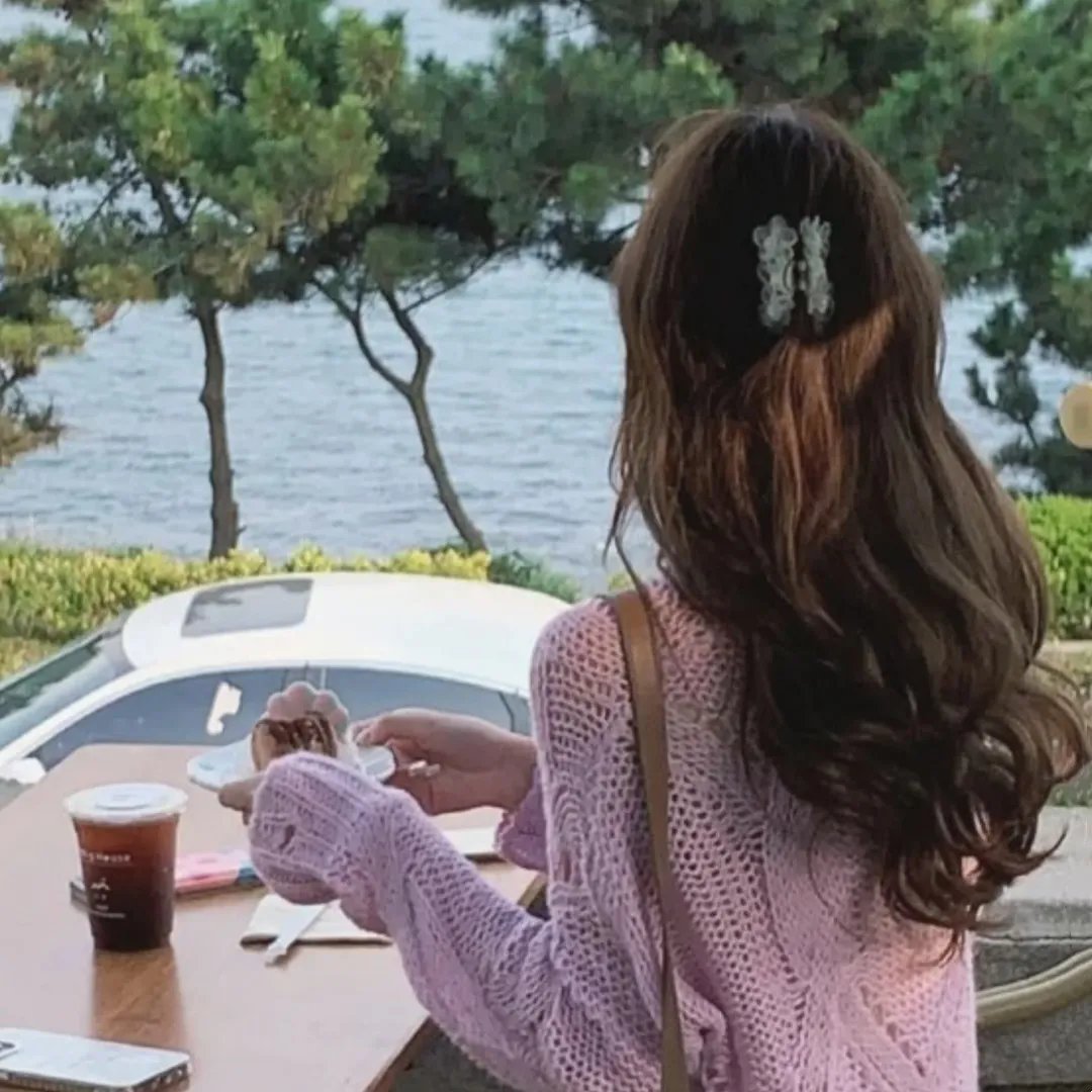 黄金蜘蛛城海报